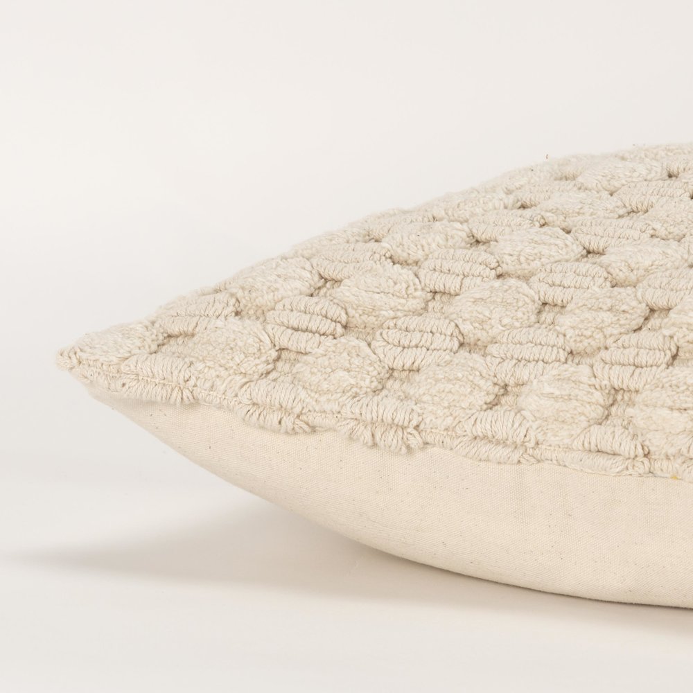 20" x 20" Pillow Cover. Picture 5