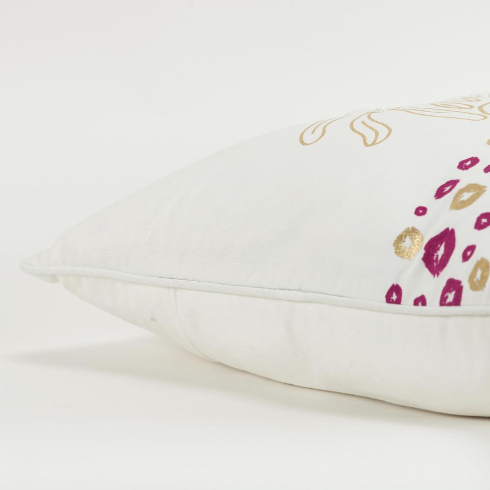 20" x 20" Pillow Cover. Picture 5