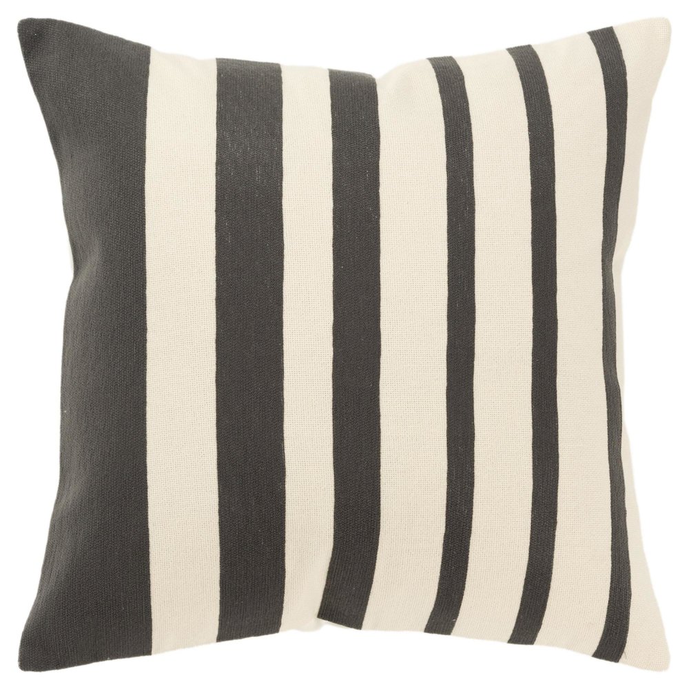 20"X20" 1 decorative pillow cover. Picture 1