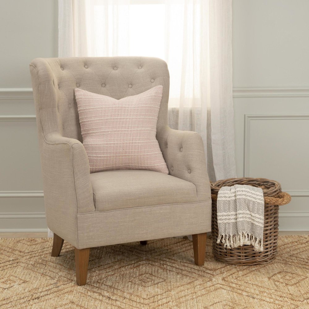20"X20" 1 decorative pillow cover. Picture 2