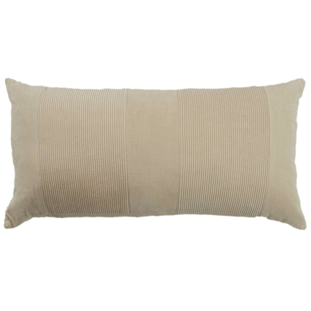 14"x26" indoor pillow. Picture 1