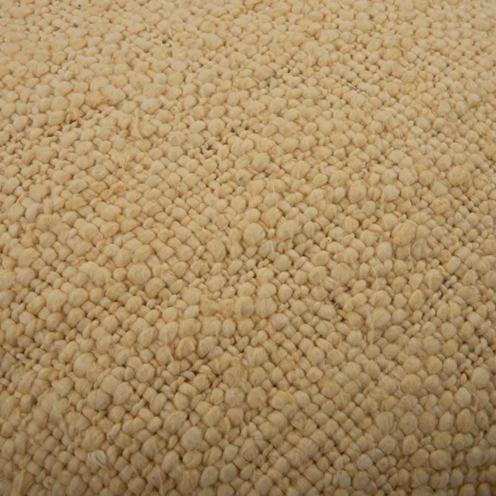 20"X20" INDOOR PILLOW. Picture 2