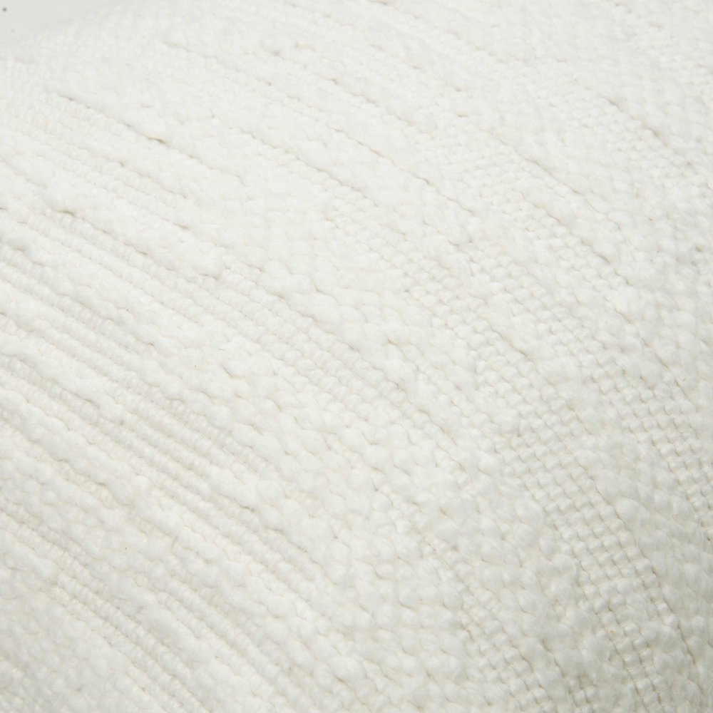 14"x20" INDOOR PILLOW. Picture 2
