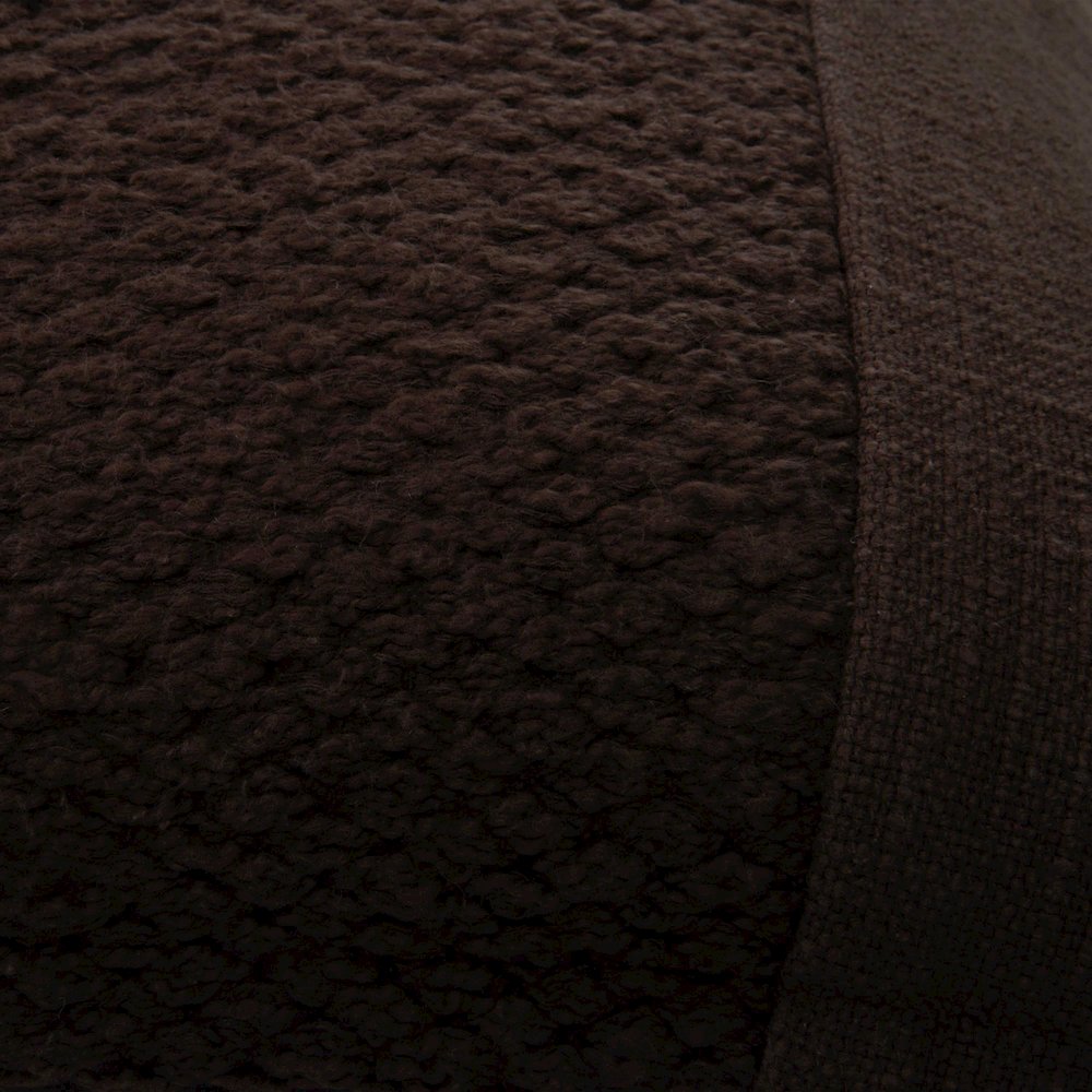 20"X20" INDOOR PILLOW. Picture 2