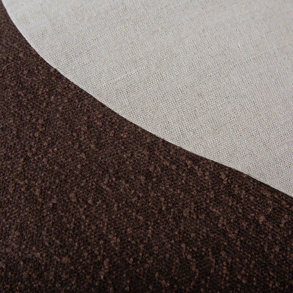 Transitional  22" x 22" Pillow Cover. Picture 3