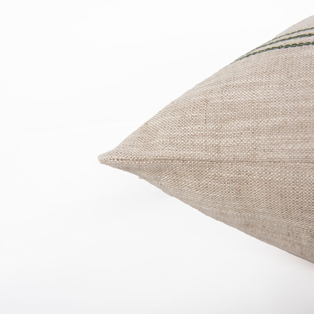 Transitional  20" x 20" Pillow Cover. Picture 6