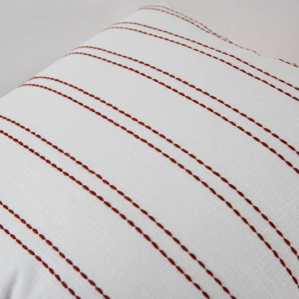 Transitional  20" x 20" Pillow Cover. Picture 3