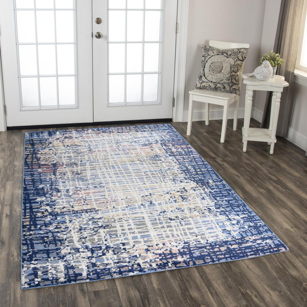2' x 8' Machine-Made Rectangle Runner. Picture 1