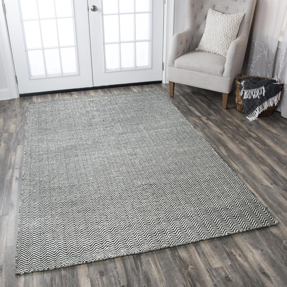 2' x 8' Hand-Woven Rectangle Runner. Picture 2