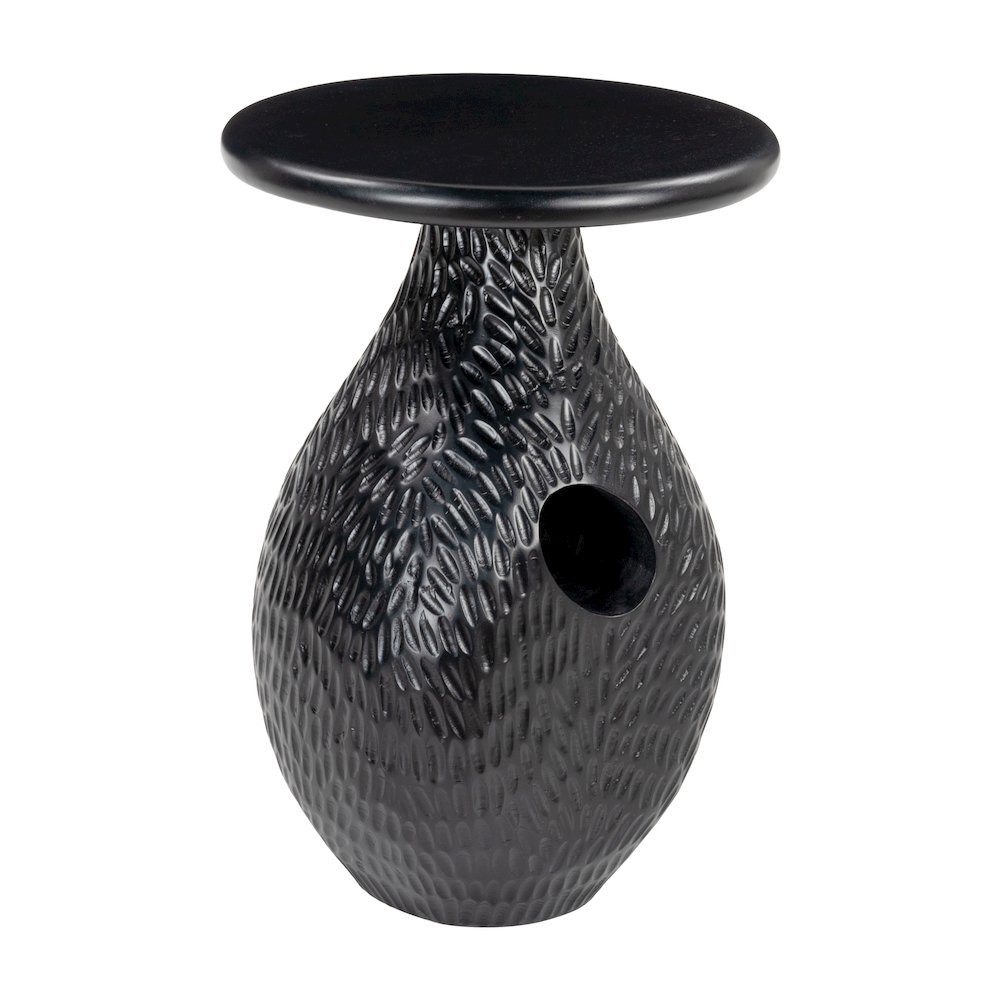 Piho Side Table Black. Picture 1