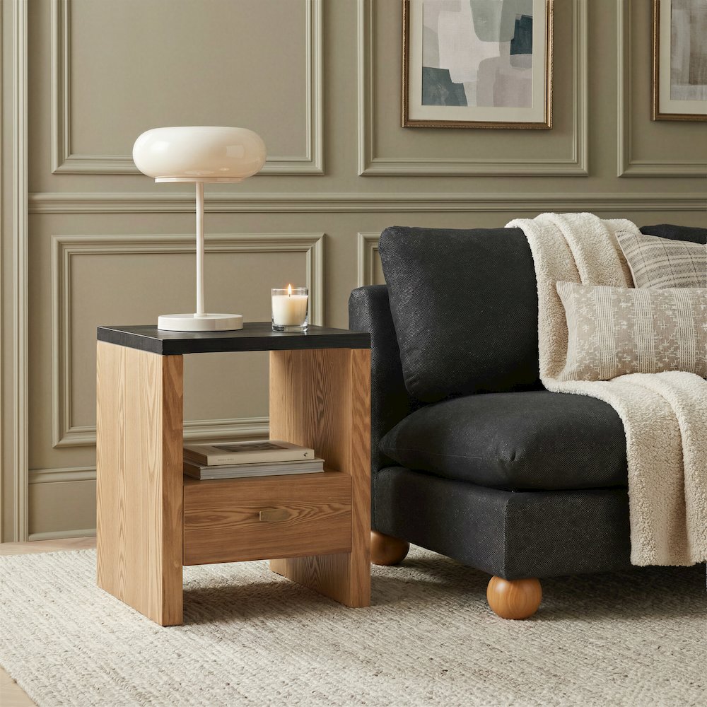 Natt Side Table Black. Picture 3