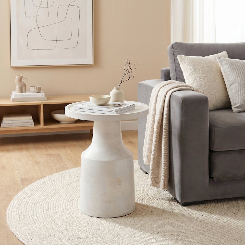 Cala Side Table White. Picture 2