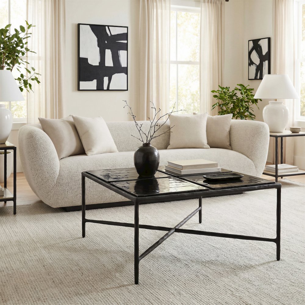 Cloe Coffee Table Black. Picture 2