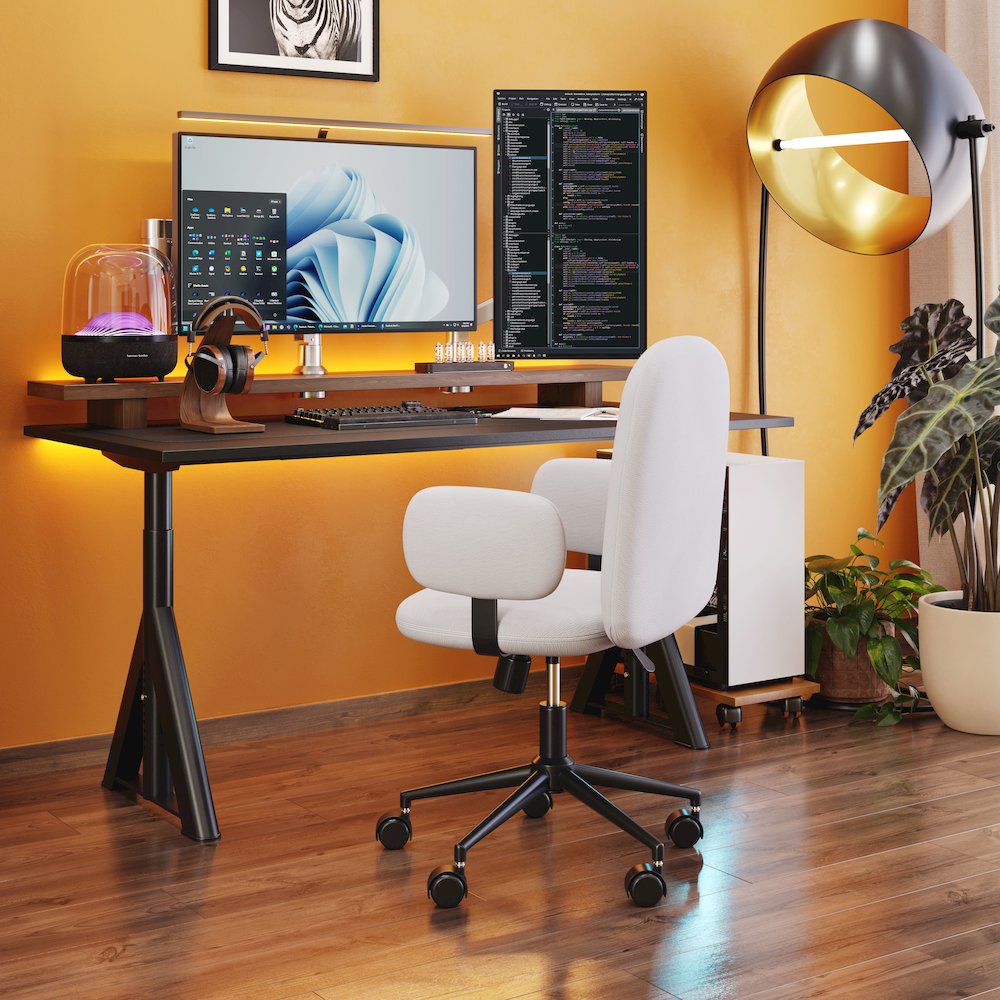 Lionel Office Chair Beige. Picture 9