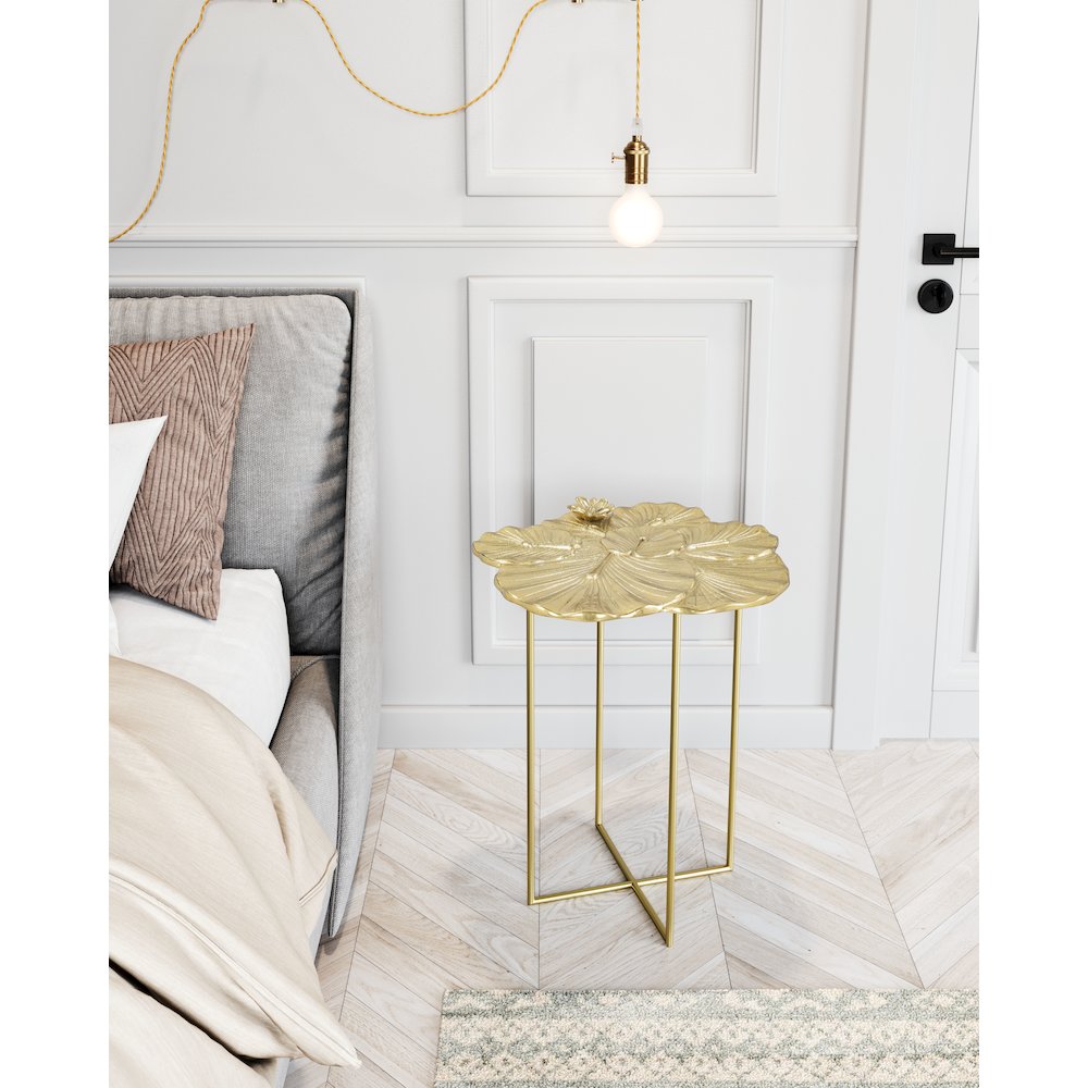 Lotus Side Table Gold. Picture 9