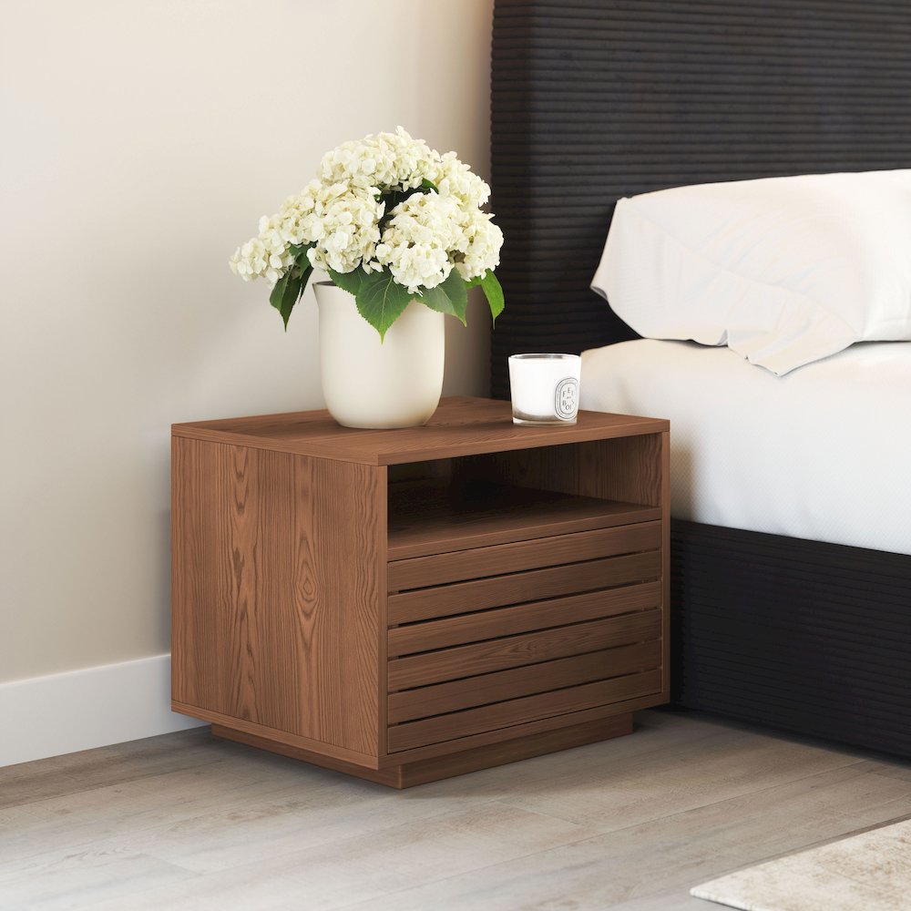 Slit Nightstand Walnut. Picture 2