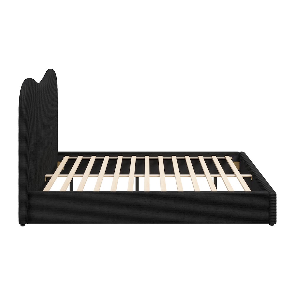 Sele King Bed Black. Picture 5