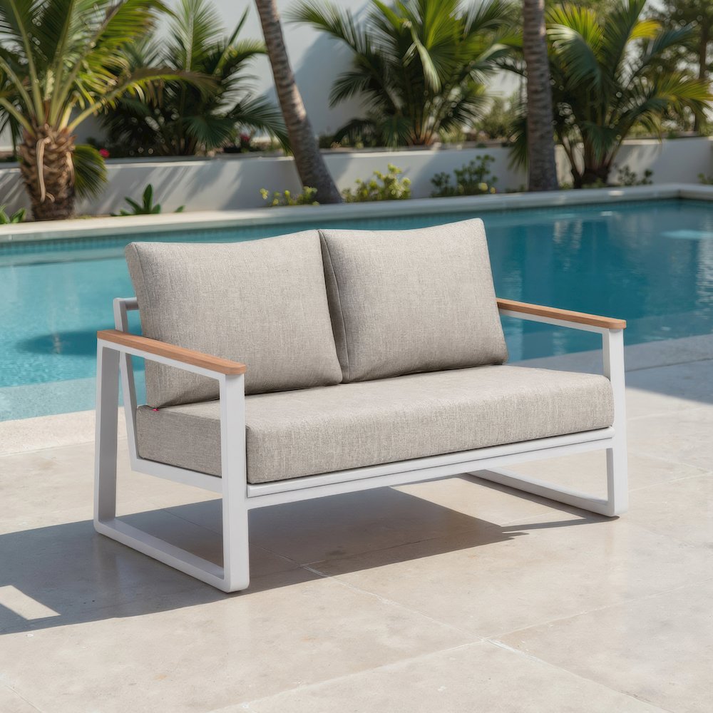 Welt Sofa Taupe & White. Picture 8