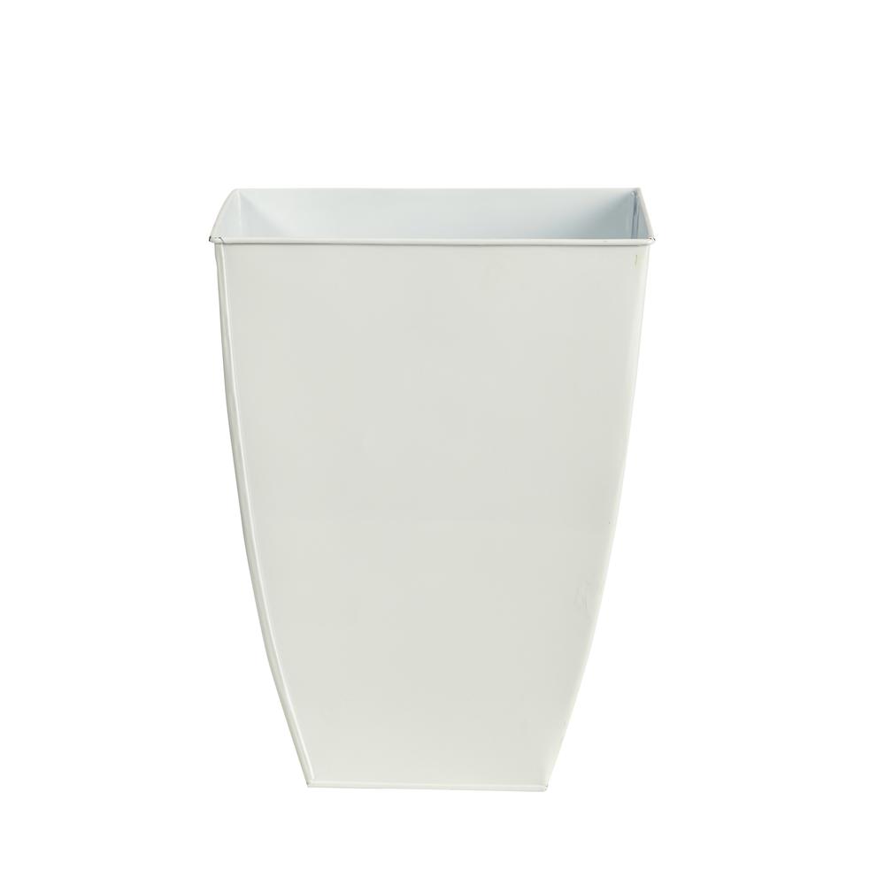 15in. Square Tin Planter. Picture 1