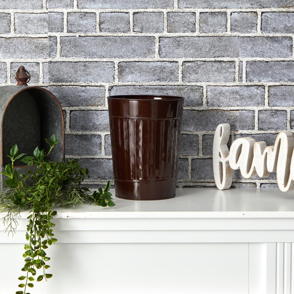 10in. Farmhouse Country Pail Planter. Picture 3