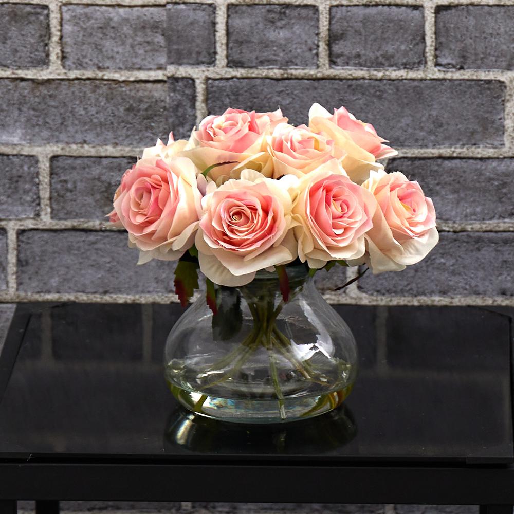 Rose Arrangement with Vase - Pink. Picture 3