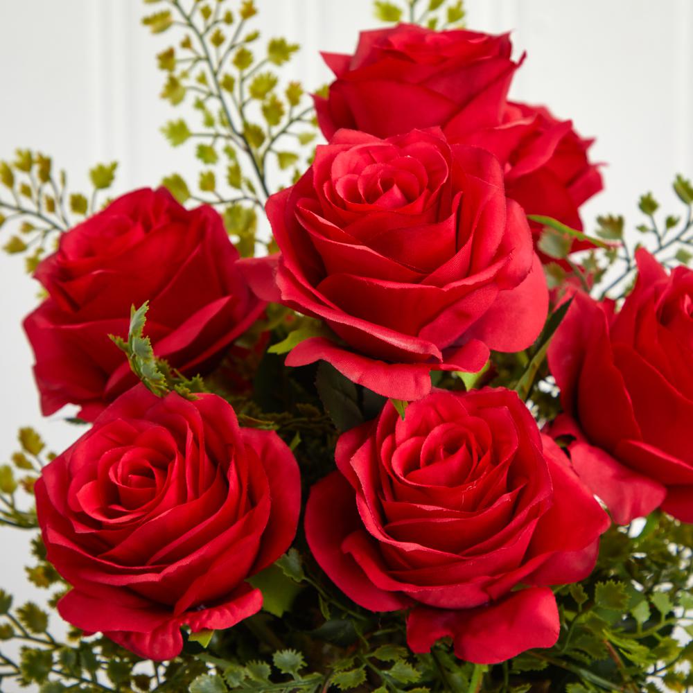 Rose & Maiden Hair Floral Planter. Picture 4