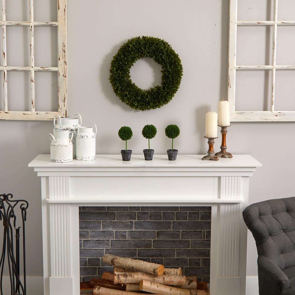 19.5in. Tea Leaf Wreath UV Resistant (Indoor/Outdoor). Picture 2