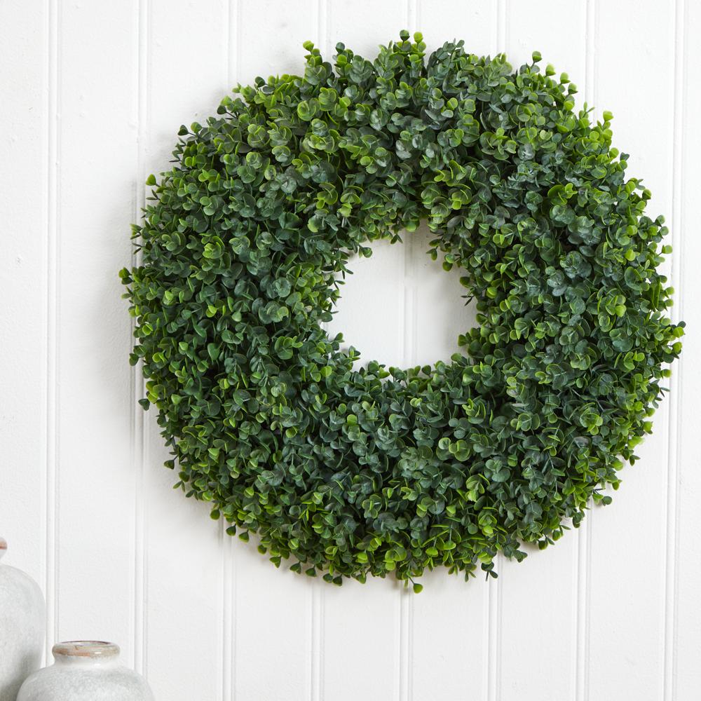 25in. Eucalyptus Artificial Wreath. Picture 3