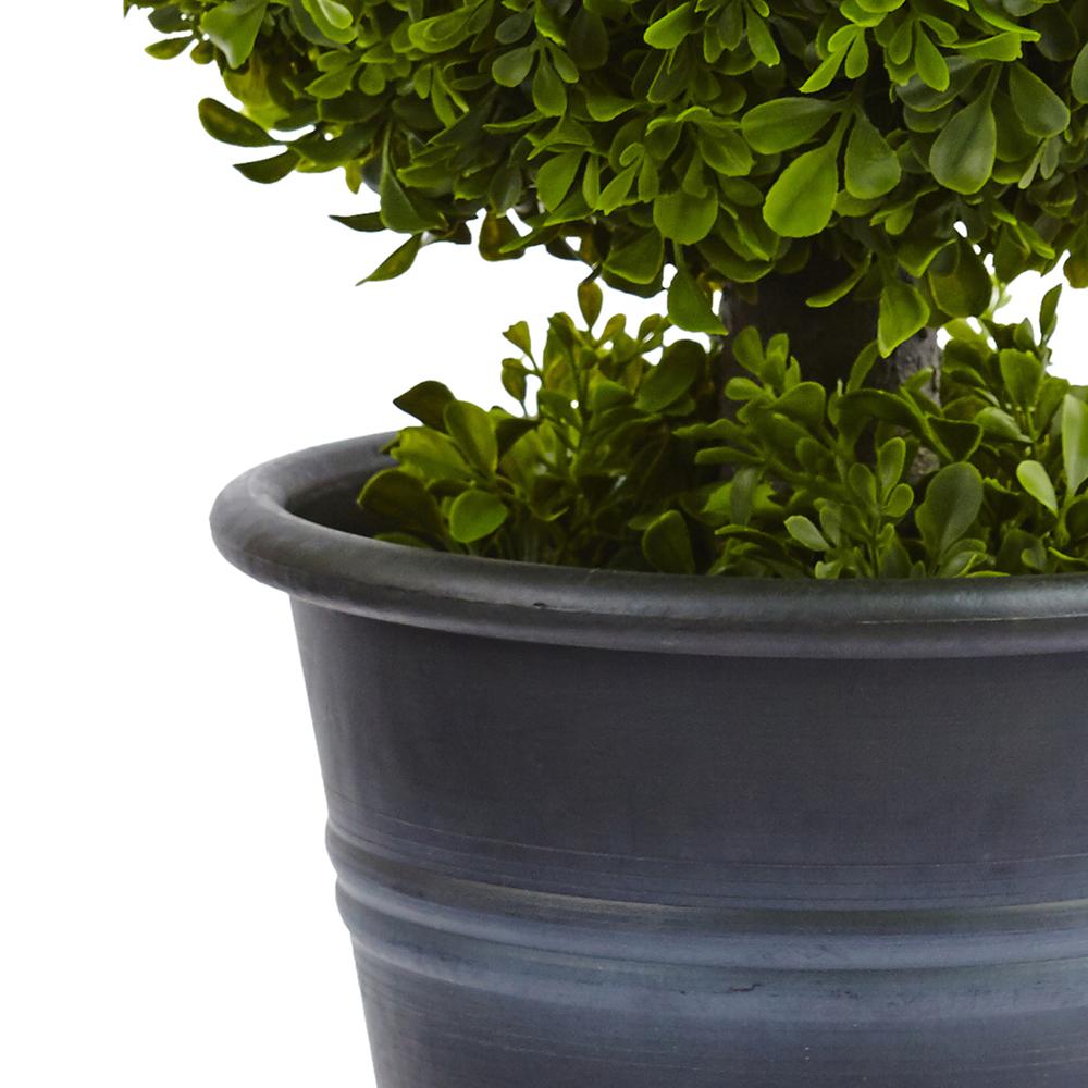 23in. Boxwood Ball Topiary. Picture 3