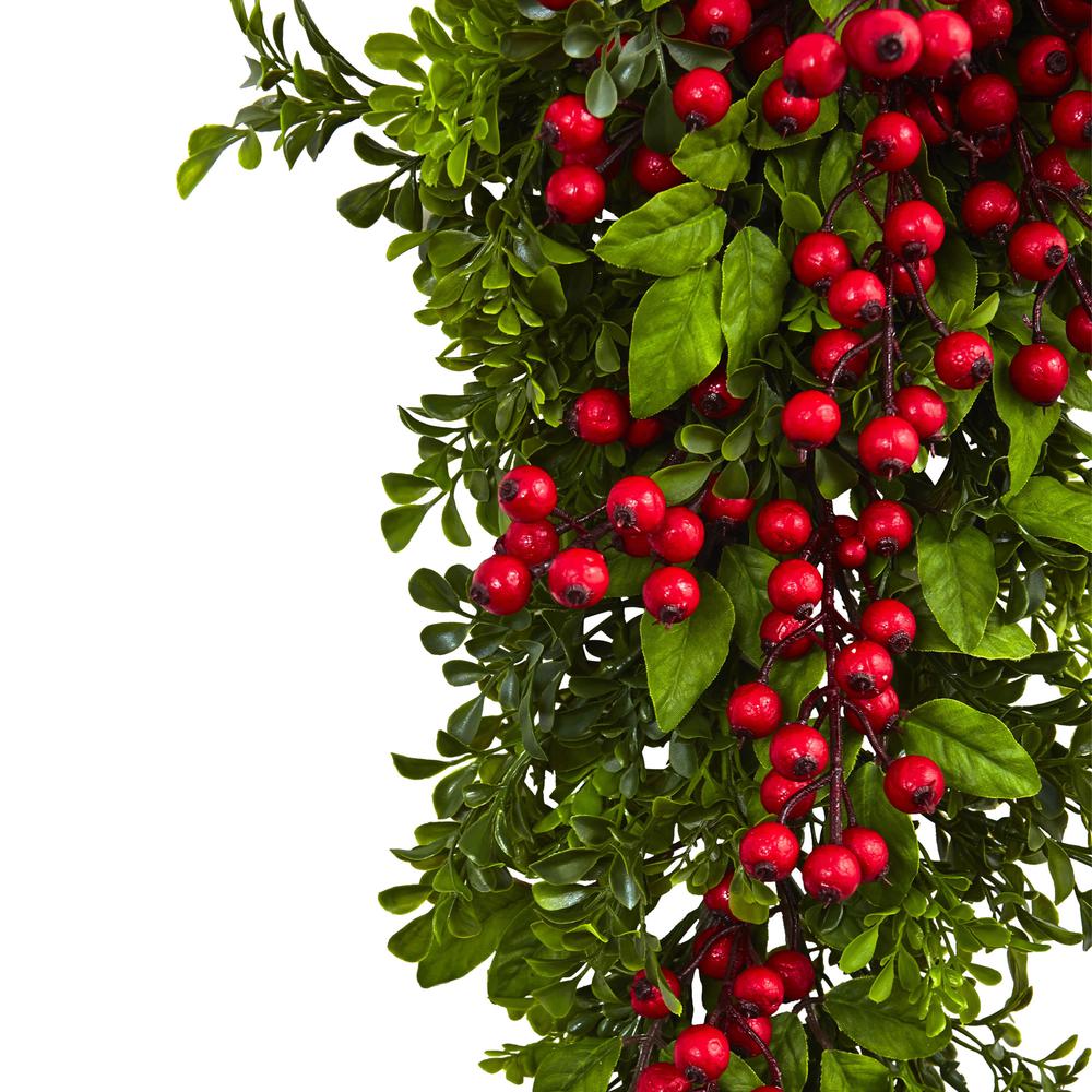 26in. Berry Boxwood Teardrop. Picture 1