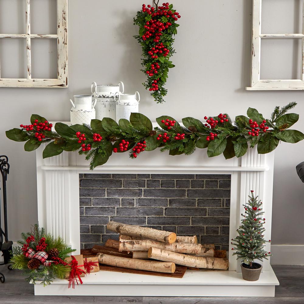 26in. Berry Boxwood Teardrop. Picture 4