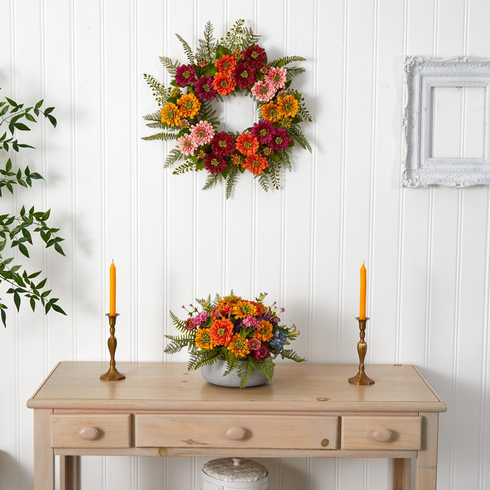 Mixed Flower Wreath. Picture 2