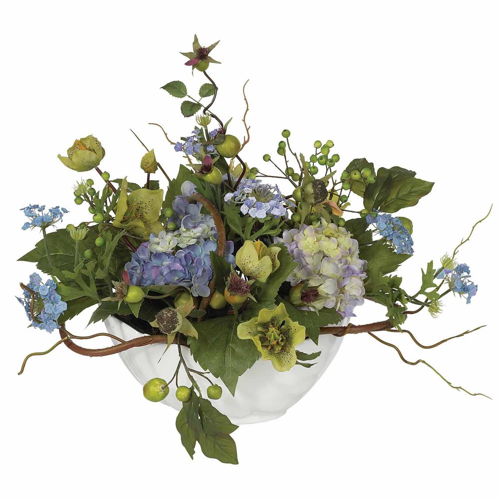 Hydrangea Centerpiece. Picture 1