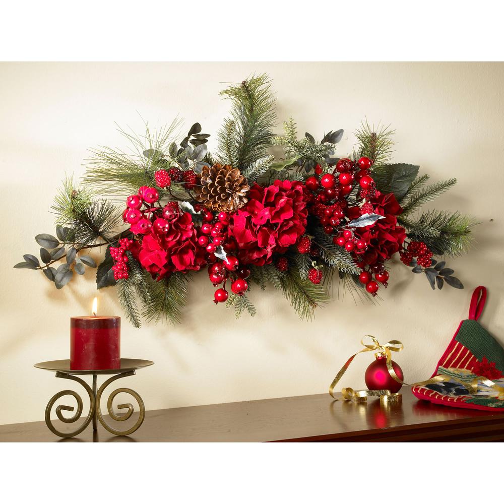 30in. Holiday Hydrangea Swag. Picture 2