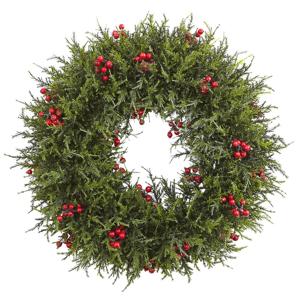 20in. Cedar Berry Wreath. Picture 4