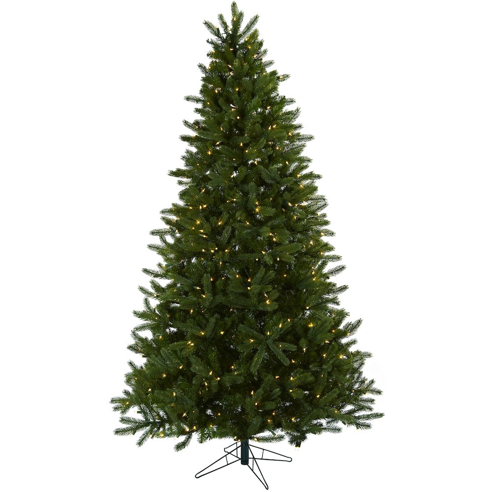 7.5ft. Rembrandt Christmas Tree with Clear Lights. Picture 1