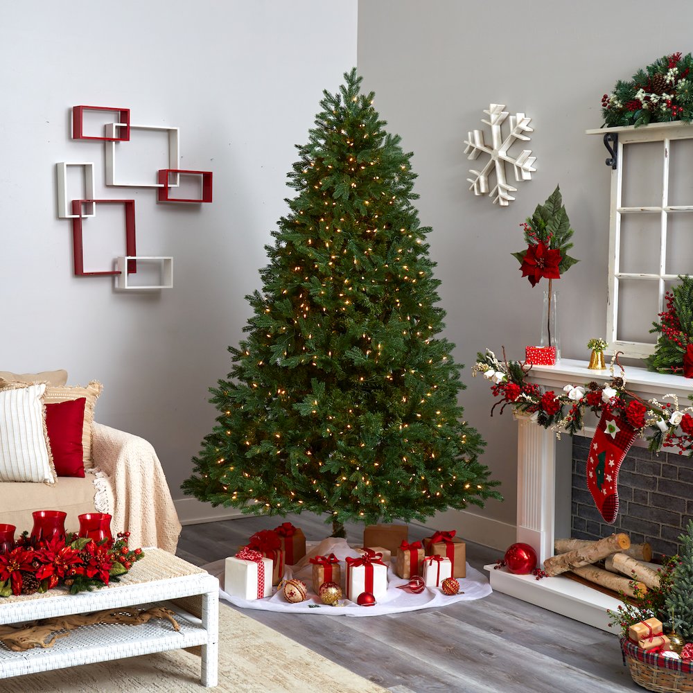 7.5ft. Royal Grand Christmas Tree with Clear Lights. Picture 7