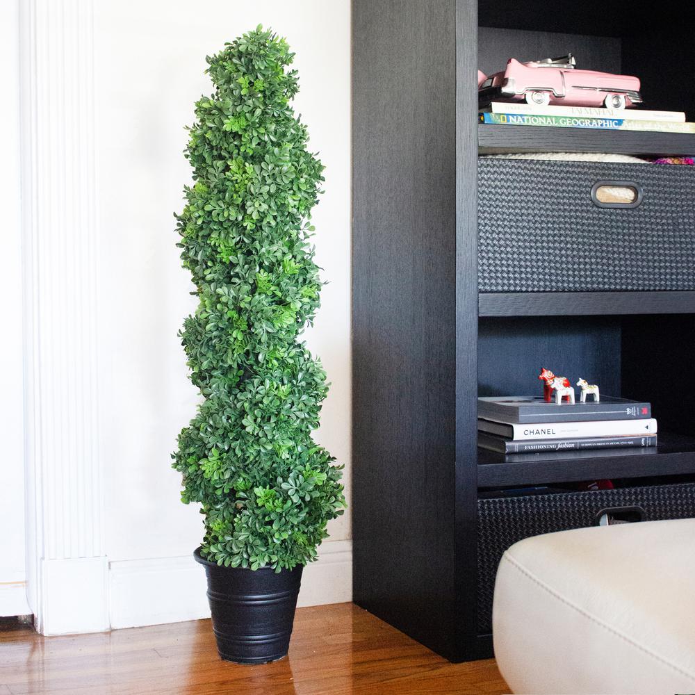 Boxwood Spiral Topiary with Planter (Indoor/Outdoor). Picture 2
