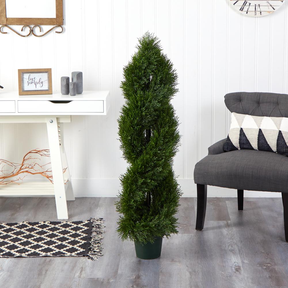 Double Pond Cypress 4 ft. H Spiral Topiary UV Resistant with 1036 Leaves (Indoor/Outdoor). Picture 3