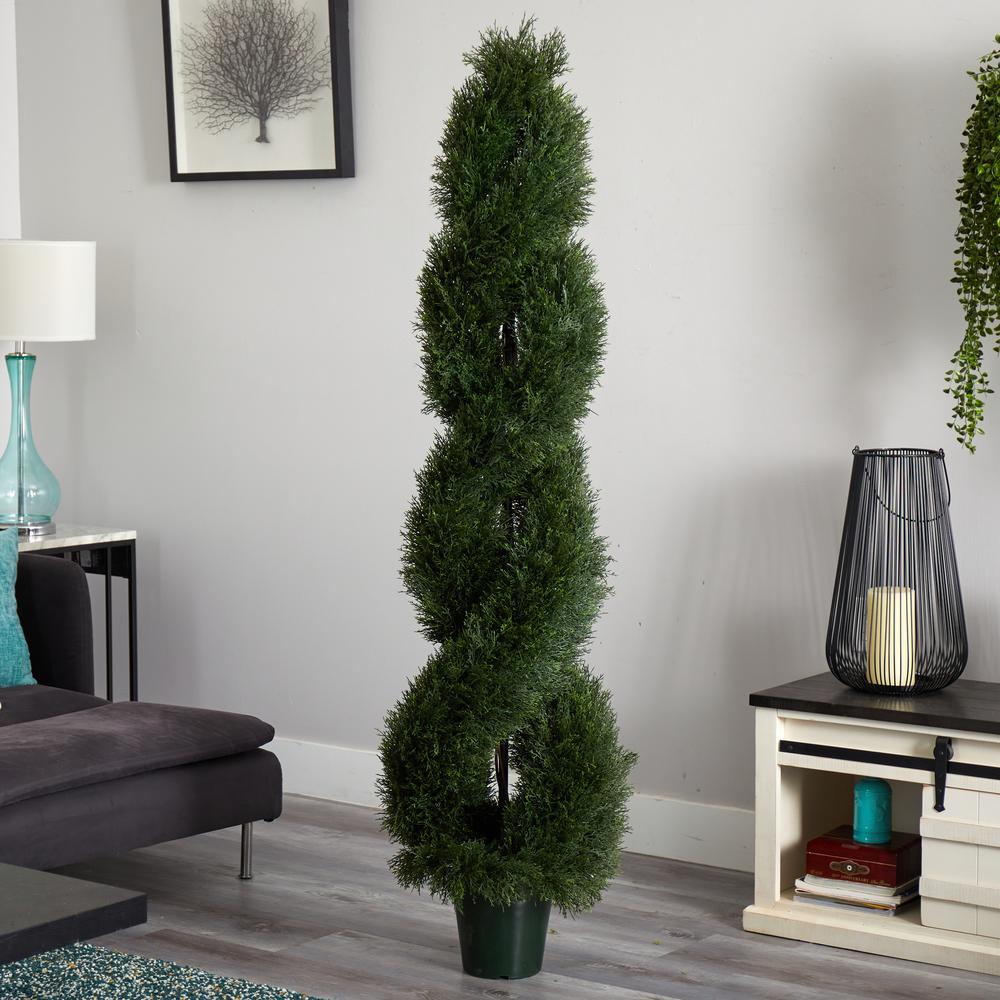 Double Pond Cypress Spiral Topiary UV Resistant (Indoor/Outdoor). Picture 4
