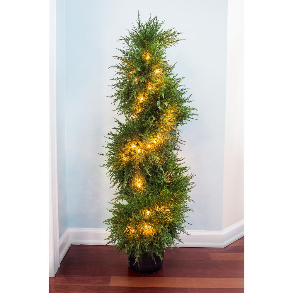 43in. Cedar Spiral Topiary with Lights. Picture 6
