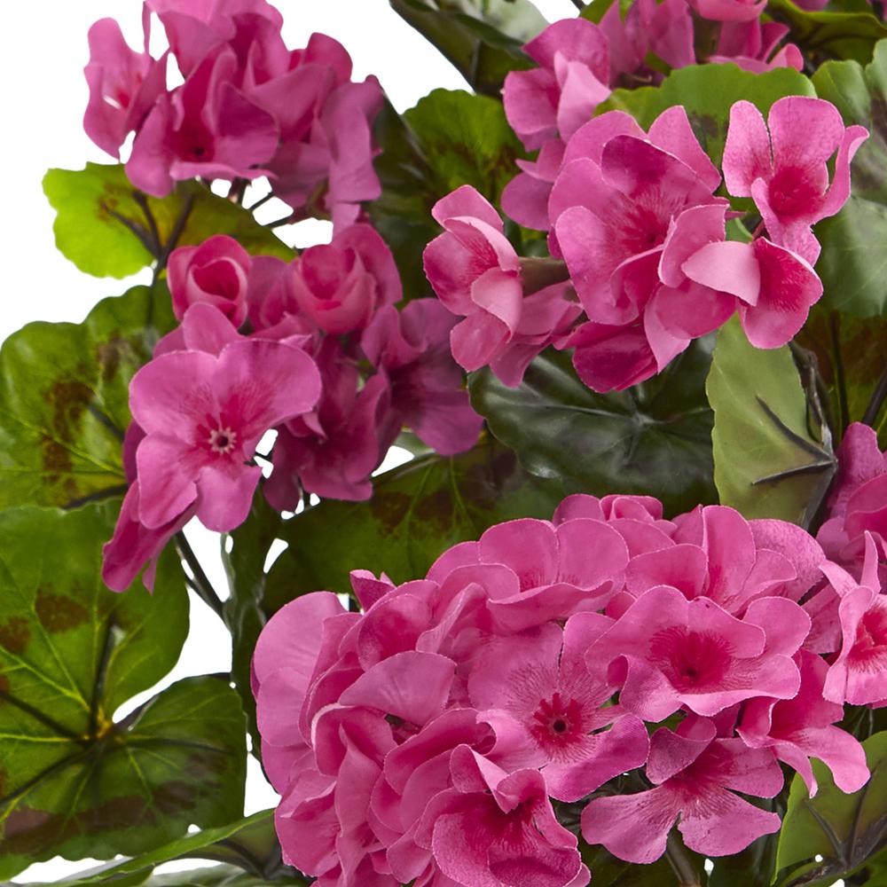 Geranium Artificial Bush, UV Resistant, Set of 3 (Indoor/Outdoor), Beauty. Picture 3