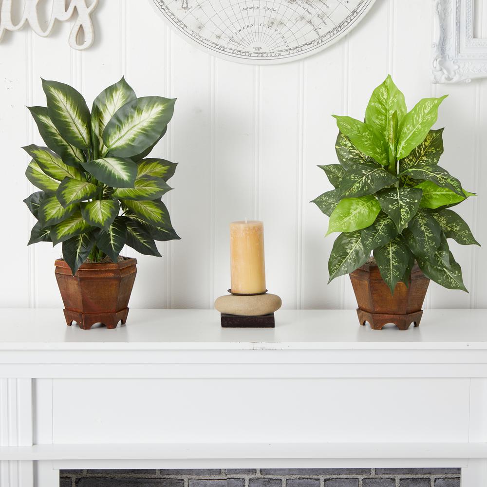 Dieffenbachia with Wood Vase Silk Plant (Set of 2), Assorted. Picture 2