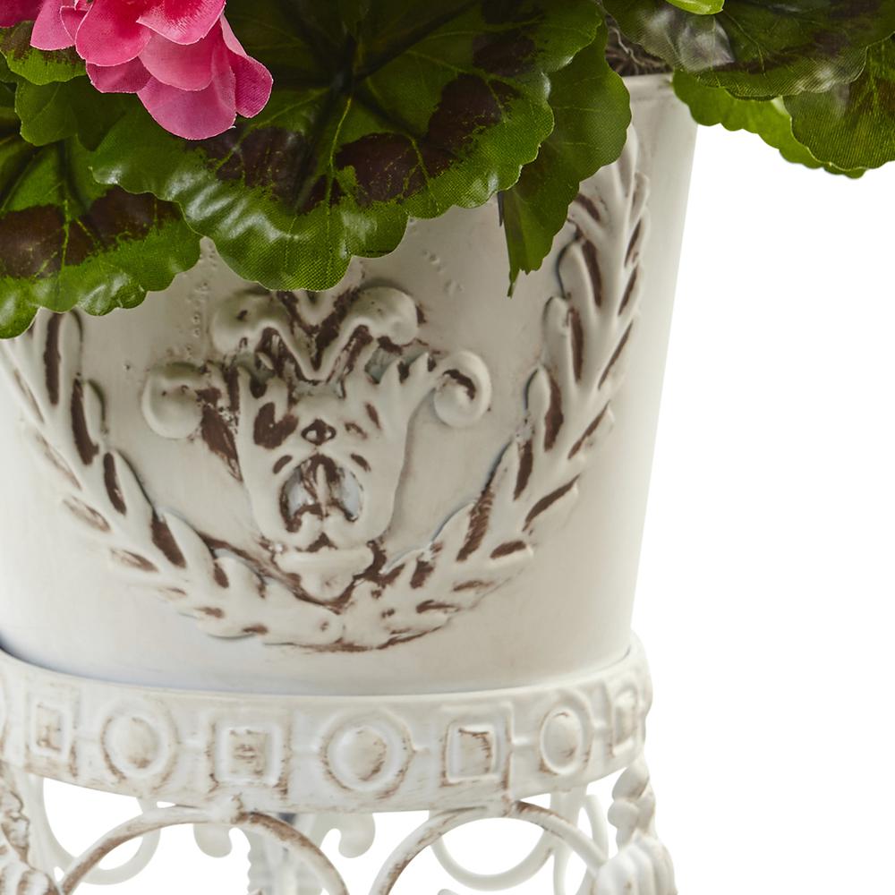 Geranium with Metal Planter UV Resistant (Indoor/Outdoor). Picture 3