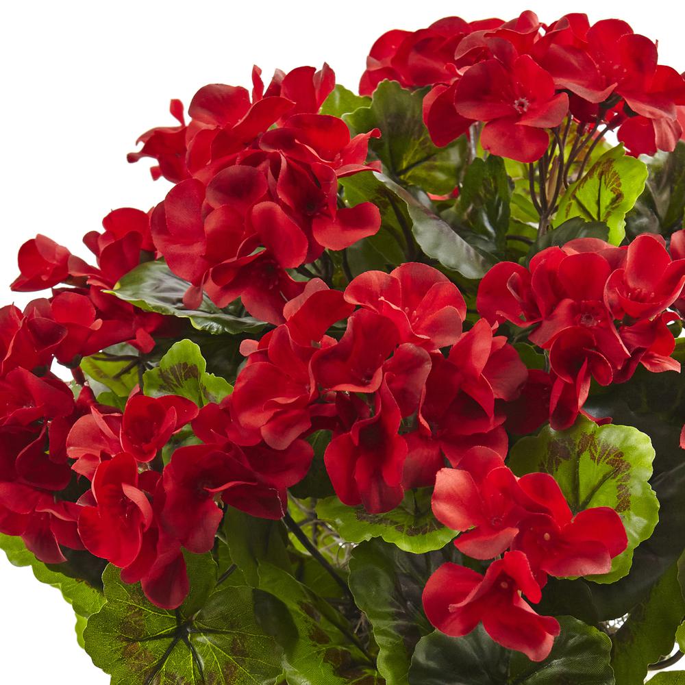 Geranium with Metal Planter UV Resistant (Indoor/Outdoor). Picture 3