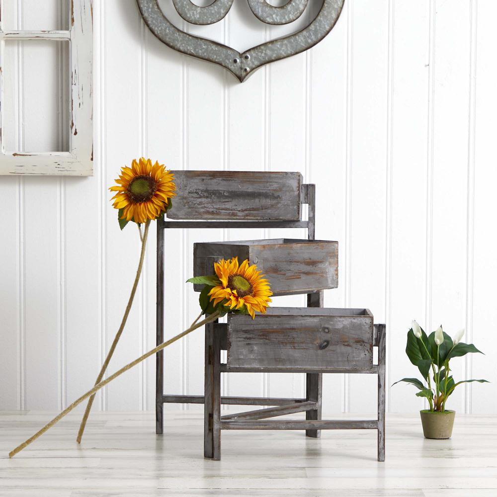 3.5ft. Gray Washed Expandable Decorative Planter. Picture 6