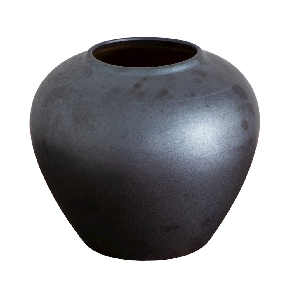 7in. Black Round Urn Vase. Picture 4