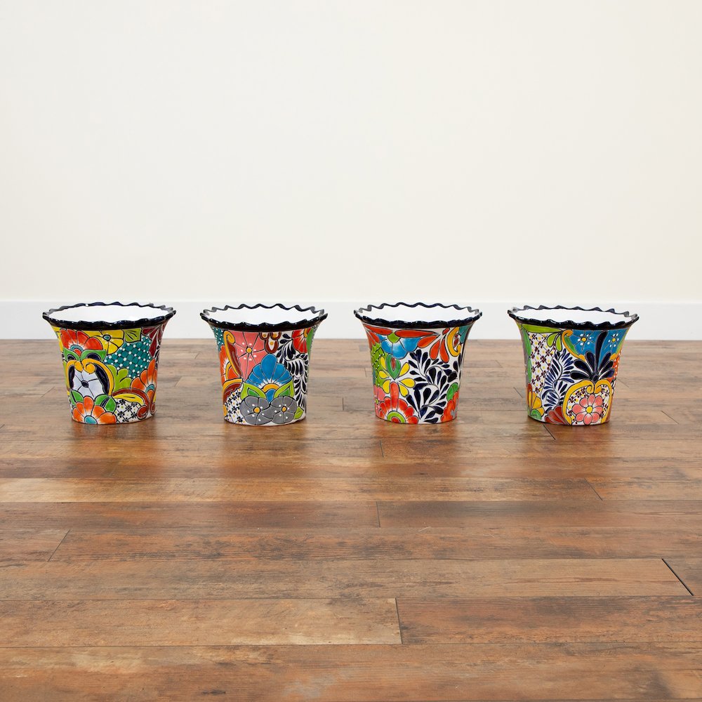 10in. x 12in. Handmade Mexican Talavera Ceramic Planter. Picture 8