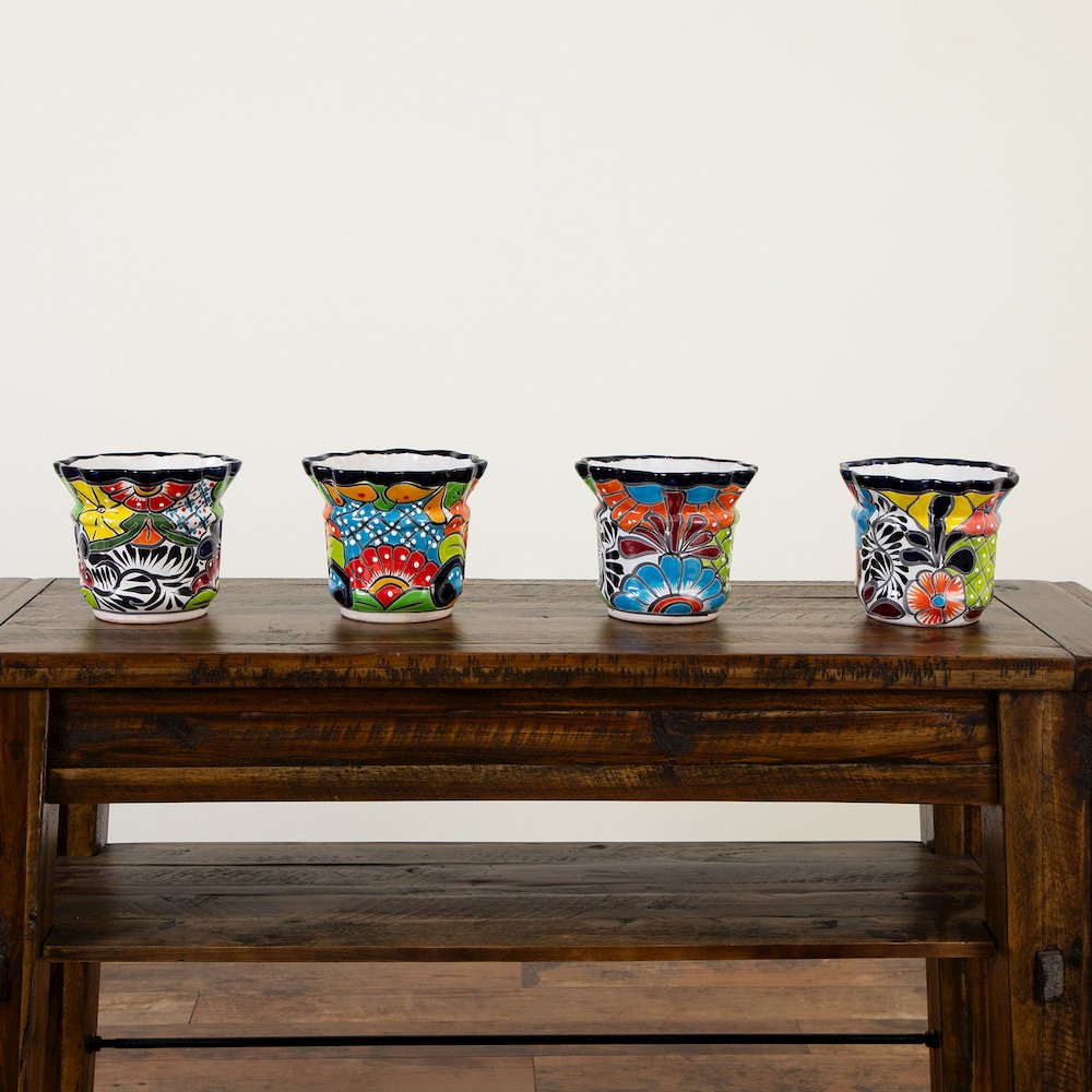 7in. x 8in. Handmade Mexican Talavera Ceramic Planter. Picture 12