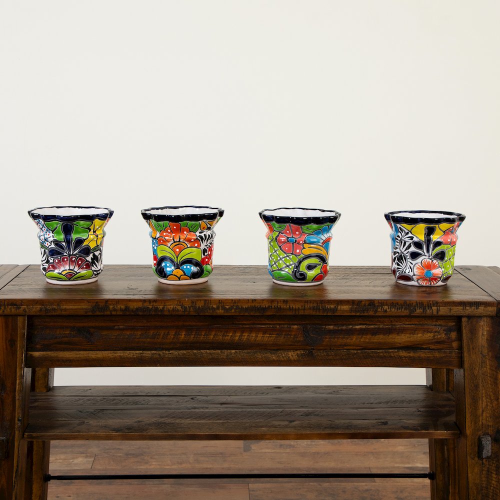 7in. x 8in. Handmade Mexican Talavera Ceramic Planter. Picture 13